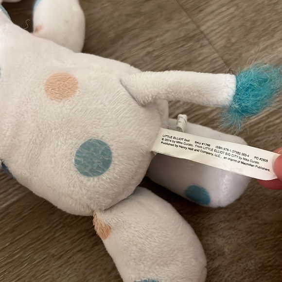 Little Elliot Elephant 8" Plush Baby Spot 2014 Mike Curato Big City MerryMakers - Picture 5 of 5